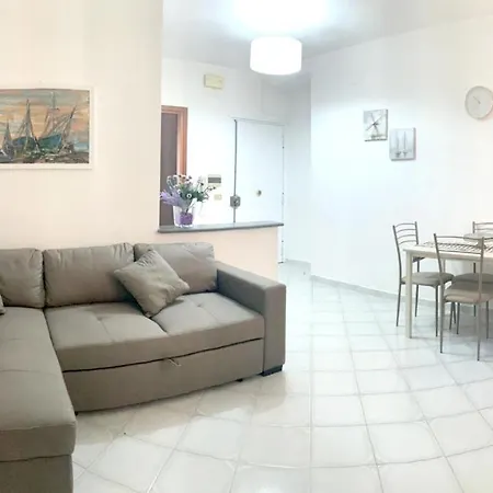 Apartment With One Bedroom In With Balcony 2 Km From The Beach